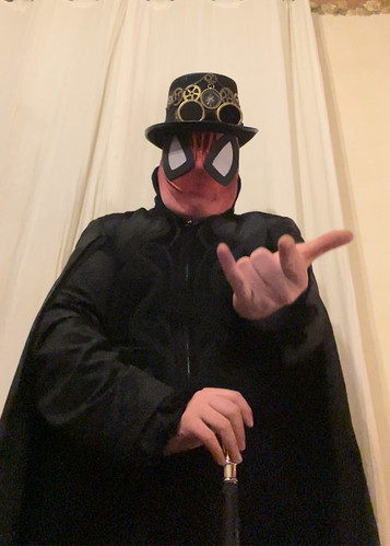 Lord Spiderbat Cosplay at home