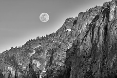Full Pink Moon Over Yosemite Valley