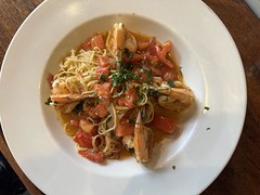 Capellini with prawns and tomatoes
