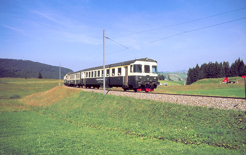 Altmatt SOB BDe4/4 84 Sattel Regionalzug Rapperswil to Ath Goldau 9th Aug 90 C15038