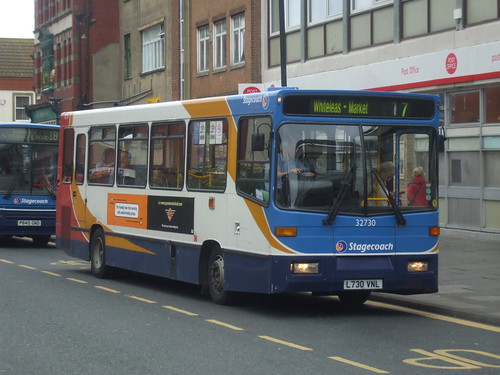 [Stagecoach UK Bus] 32730 (L730 VNL) in South Shields on service 17 - Gary Hunter