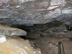 Keyhole passage (Winding Way, Mammoth Cave, Kentucky, USA) 10