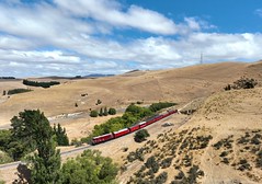 Di 1102 und Dg 770, Weka Pass,  Morning train Waikari-Glenmark