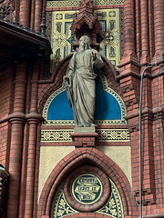 Apolda,  Lutherkirche, Chorbogen (Petrus oder Paulus)