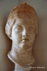 Carthage Head of a Female Roman Marble (1e)