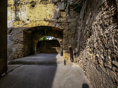 Antigua salida del barrio judío de tortosa