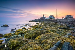 Lighthouse at dusk。