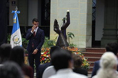 Presidente Bernardo Arévalo y la Vicepresidenta Karin Herrera rindieron homenaje póstumo a la Dra. Lucrecia María Hernández Mack by Gobierno de Guatemala