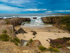 Pararte y mirar al mar.