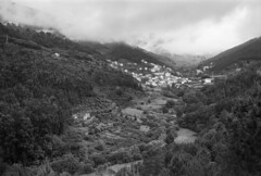 View over Alvoco da Serra (1/2)