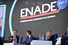 Presidente Bernardo Arévalo participó en el evento Encuentro Nacional de Empresarios con el tema Desarrollo (ENADE 2024), con el nombre Certeza Jurídica, Un Estado Digital y Transparente by Gobierno de Guatemala