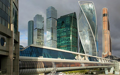 Modern Architecture of Russia. Bagration bridge & the Moscow Business Centre towers from left:  