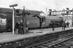 A1 'King's Courier' BR 60144 at York Station c1958