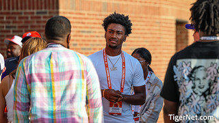 Recruits at 2024 Clemson vs Louisville Photos