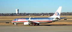 American Airlines, N937AN