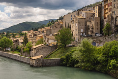 walking Sisteron