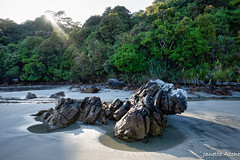 Rakiura GW - Maori Beach rocks