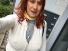 fat ugly dumpcum Andrea public for expose. Fotoaufnahmen mit meinem neuen Freund in zu engen Leder Leggings und dicker Kiste gezeigt - dann am Schwulenstrich gewesen