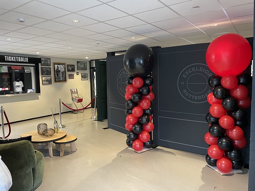 Balloon Column Excelsiorvan Donge en the Roo Stadion Woudestein Rotterdam