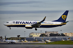 Ryanair EI-FOV Boeing 737-8AS Winglets cn/44725-5817 