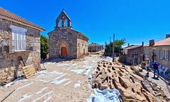 Igreja Românica e Necrópole de Moreira de Rei