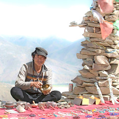 along the road near Gyantse