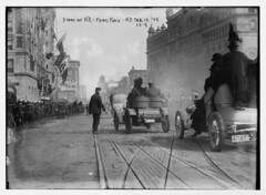 Beginning of New York - Paris race, New York (LOC)