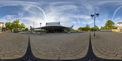 An der Westseite des Magdeburger Hauptbahnhofes (360 x 180)