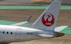 JA212J Embraer E170STD J-Air