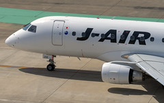 JA212J Embraer E170STD J-Air