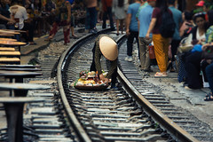 Train street vendor