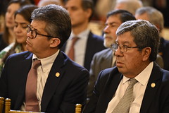Presidente Bernardo Arévalo entregó la Orden del Quetzal en el Grado de Gran Oficial a los exmagistrados Rodolfo Rohrmoser Valdeavellano y José Gabriel Larios Ochaita by Gobierno de Guatemala