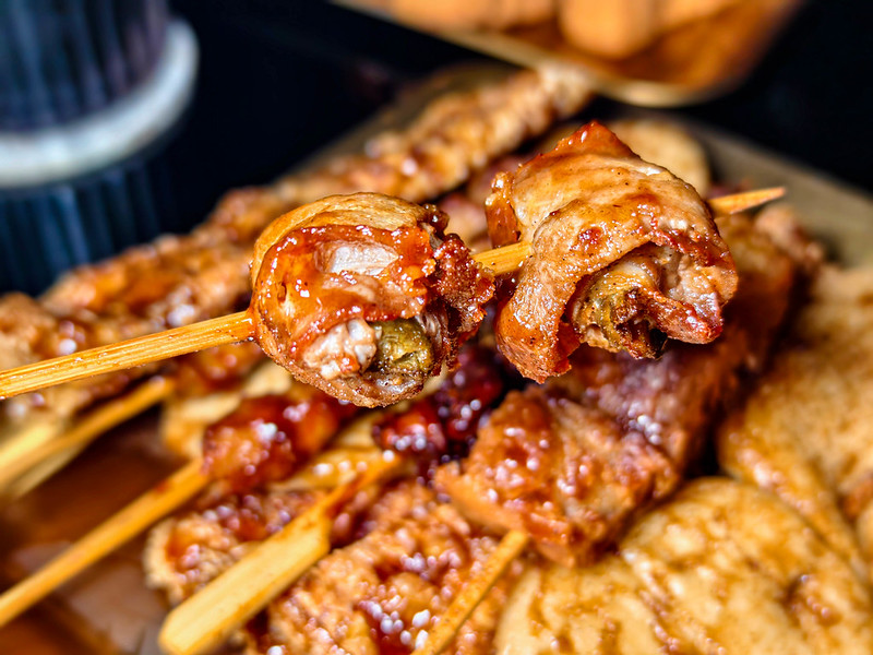 老王炸烤-信義旗艦店│永春站美食，夜店風內用台式炸烤，聚會超棒 @鄉民食堂
