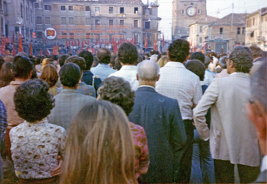Fondo Fotografico Sezione PCI di Catene