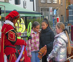 Tiel. Hobbyhorse race for children. As a prelude to our Sinterklaas celebration on December 5, 2025. Tiel. Stokpaardjes race voor kinderen. Als voorpret op ons Sinterklaas feest 5 december 2025.  !!