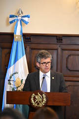 Presidente Bernardo Arévalo participó en la firma del Convenio de Construcción del Hospital Especializado contra el Cáncer entre MSPAS y la Embajada de China (Taiwán) by Gobierno de Guatemala
