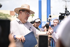Presidente Bernado Arévalo y ministro de Gobernación Marco Antonio Villeda, inauguran estación policial en San Benito Petén. 20260714 by Gobierno de Guatemala