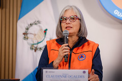 Autoridades de CONRED E INSIVUMEH, brindan conferencia de prensa por la constante actividad del volcán de Fuego. 20260804 by Gobierno de Guatemala