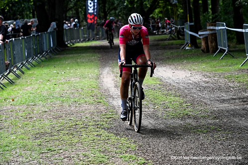dames (370)