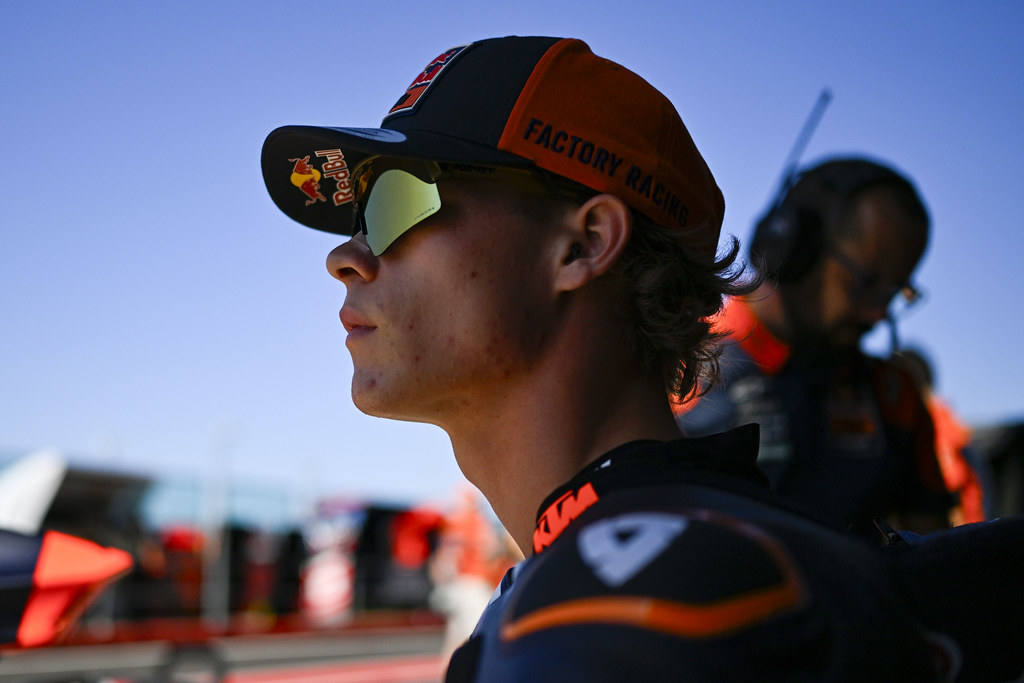 <h2 class='title-slider'>Misano</h2>