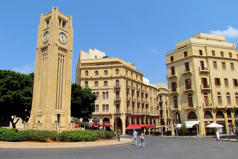 Najmah Square (Place de l'Étoile), Beirut (بيروت)<br/>© <a href="https://flickr.com/people/21013862@N08" target="_blank" rel="nofollow">21013862@N08</a> (<a href="https://flickr.com/photo.gne?id=7520668156" target="_blank" rel="nofollow">Flickr</a>)